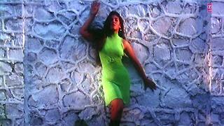 Raveena Tandon Ki Sex Video - Raveena Tandon Video Song Download | New HD Video Songs - Hungama