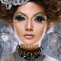 Nora Di Persimpangan Dilema Download