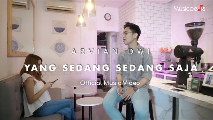 SedangSedang Saja Official Music Video