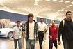 SRK Spotted At Airport Video Song