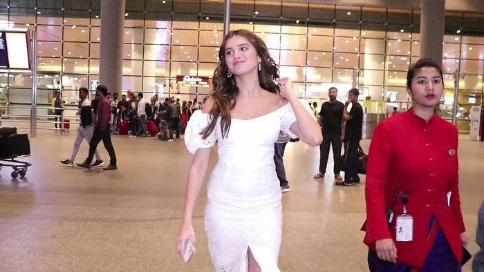 Tara Sutaria Spotted At Airport