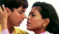 chalte chalte song english subtitles