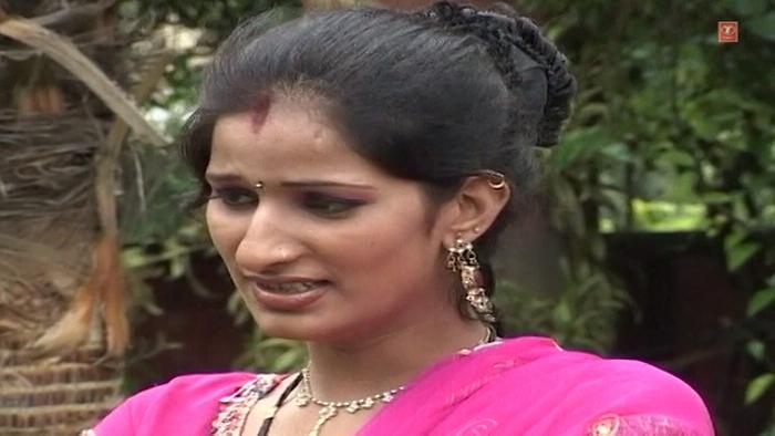 700px x 394px - Ae Balam Ji Video Song from Saiya Ji Nathuniya Ke Daali | Guddu Gilhari |  Bhojpuri Video Songs | Video Song : Hungama
