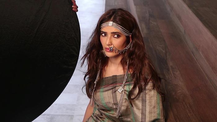 Tv Actress Karishma Tanna Photoshoot